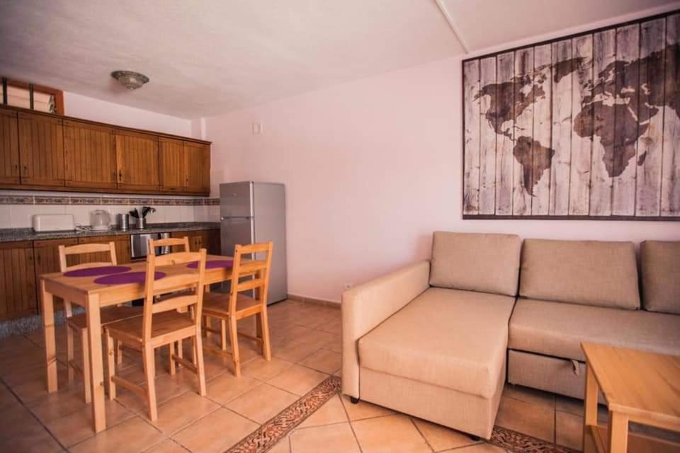 Apartment Avenida Puig Арона Экстерьер фото