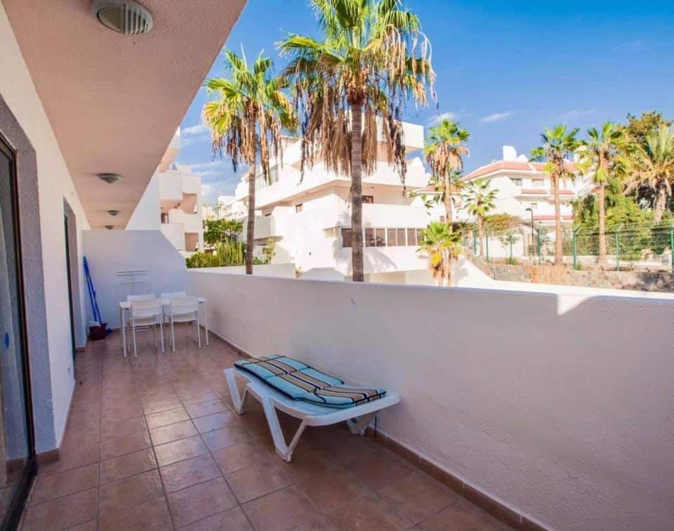 Apartment Avenida Puig Арона Экстерьер фото